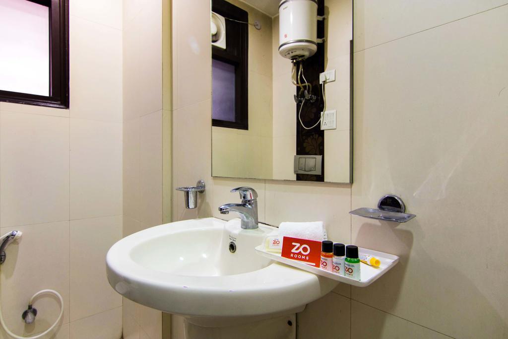 Hotel Rahul Palace Yeni Delhi Dış mekan fotoğraf