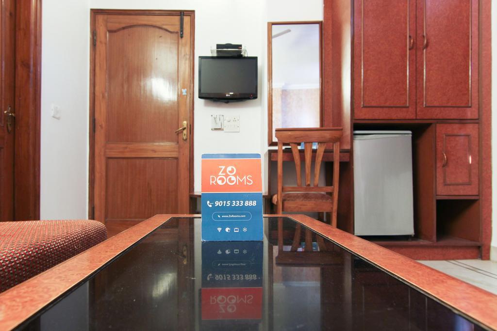 Hotel Rahul Palace Yeni Delhi Dış mekan fotoğraf