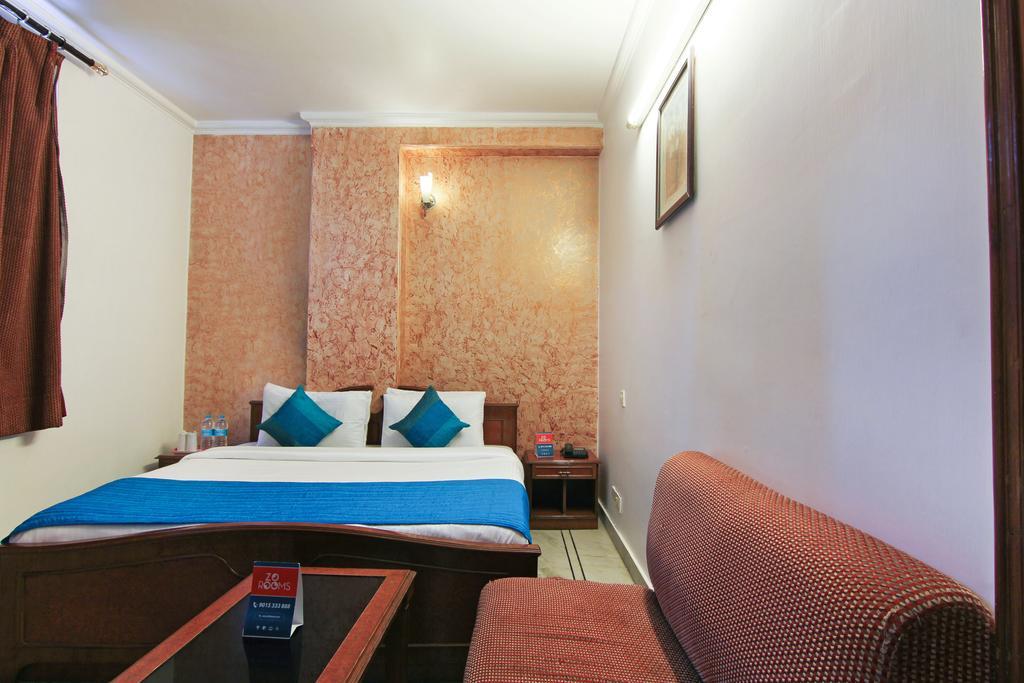 Hotel Rahul Palace Yeni Delhi Oda fotoğraf